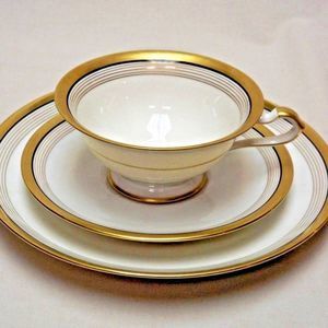Eschenbach Bavaria Germany Porzelian 3 piece Luncheon Set